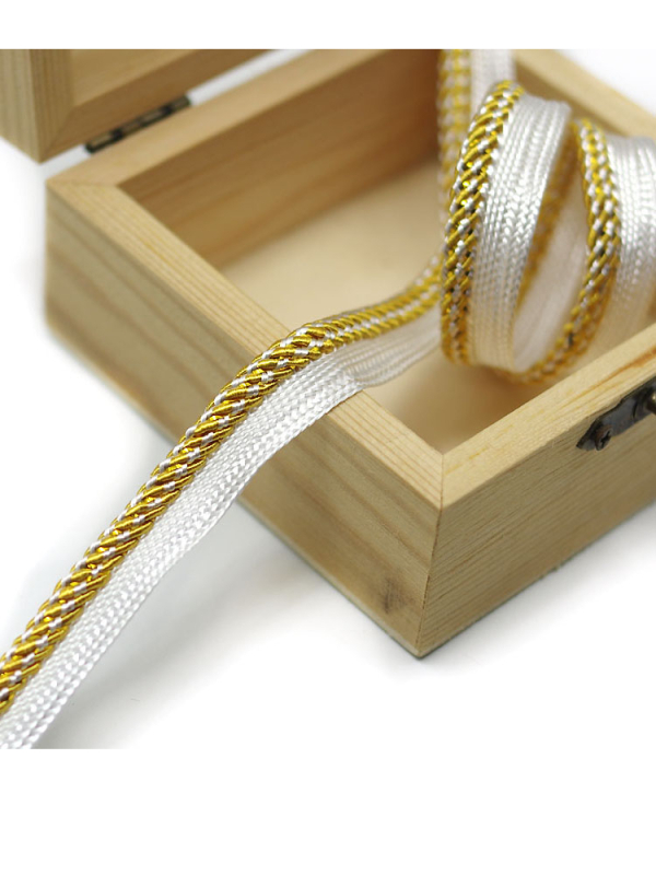 Dekorativni rub za jastuke i navlake za stolice — mrežasta podloga s šesterokutnim uzorkom + poliester nit; Broj proizvoda: F77MMMJT56H576; Značka: Drugo; Za ručne radove