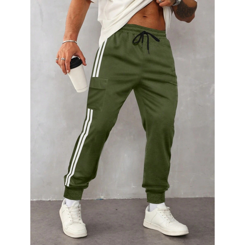 Vyrinės kelnės dryžiais, šoninės kišenės su flap ir raišteliu juosmeniui, laisvas kirpimas, 9/10 ilgio, medžiaga CVC