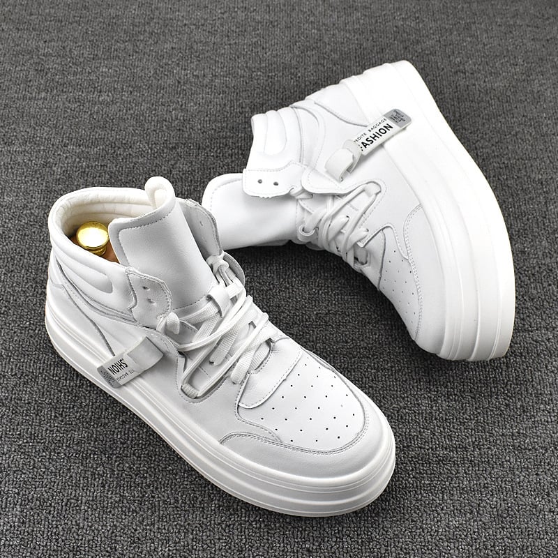 Средно високи дишащи корейски стил ежедневни мъжки маратонки с горна част от кравешка кожа и PU стелка