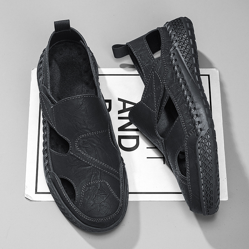 Ανδρικά καλοκαιρινά σανδάλια με διάτρητο σχέδιο, διαπνέουσα μαλακή σόλα, άνω μέρος από nubuck δέρμα, σε ρωμαϊκό στυλ