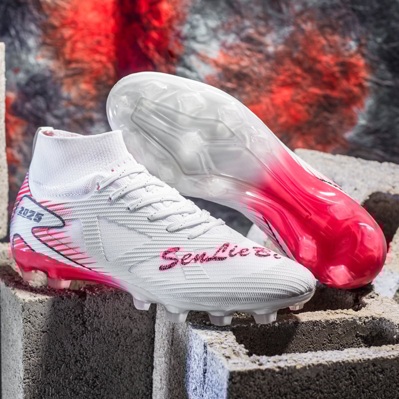 Παπούτσια ποδοσφαίρου με ψηλό άνω μέρος, κορδόνια μπροστά, επάνω από συνθετικό δέρμα, αντιολισθητική σόλα από καουτσούκ, κατάλληλα για φυσικό και τεχνητό χλοοτάπητα