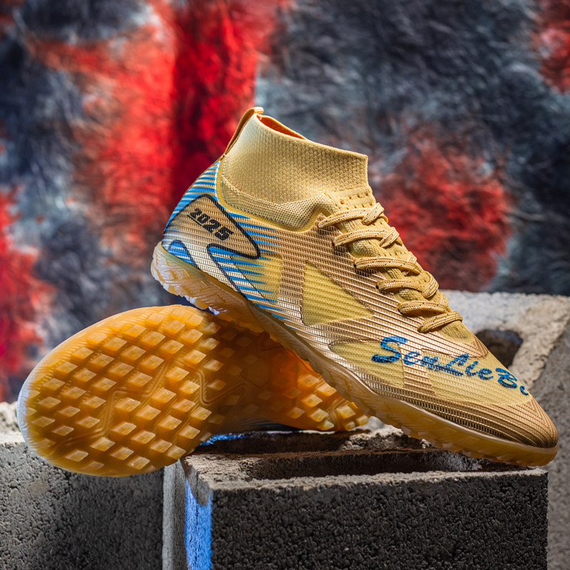 Παπούτσια ποδοσφαίρου με ψηλό άνω μέρος, κορδόνια μπροστά, επάνω από συνθετικό δέρμα, αντιολισθητική σόλα από καουτσούκ, κατάλληλα για φυσικό και τεχνητό χλοοτάπητα