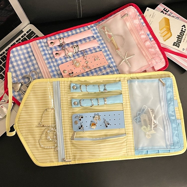 Nešiojama juvelyrinių dirbinių saugojimo rankinė - rankinės stiliaus, sulankstoma, poliesteris, šiuolaikinis minimalistinis dizainas