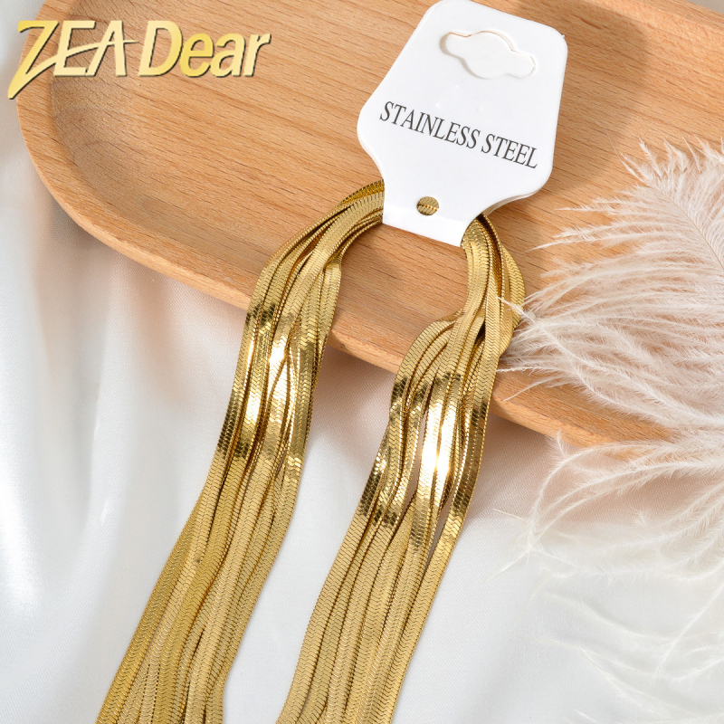 Κολιέ από 304 ανοξείδωτο ατσάλι • επίπεδη αλυσίδα φιδιού • ηλεκτροπλατίωση • Υλικό μενταγιόν: ανοξείδωτο ατσάλι • Κωδικός ZE-SN0040