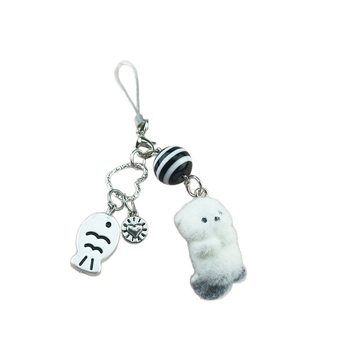 Kulcskarika – aranyos rajzolt pingvin, sarki medve és tengeri vidra – gyanta, kód: k1001, önálló csomagolás