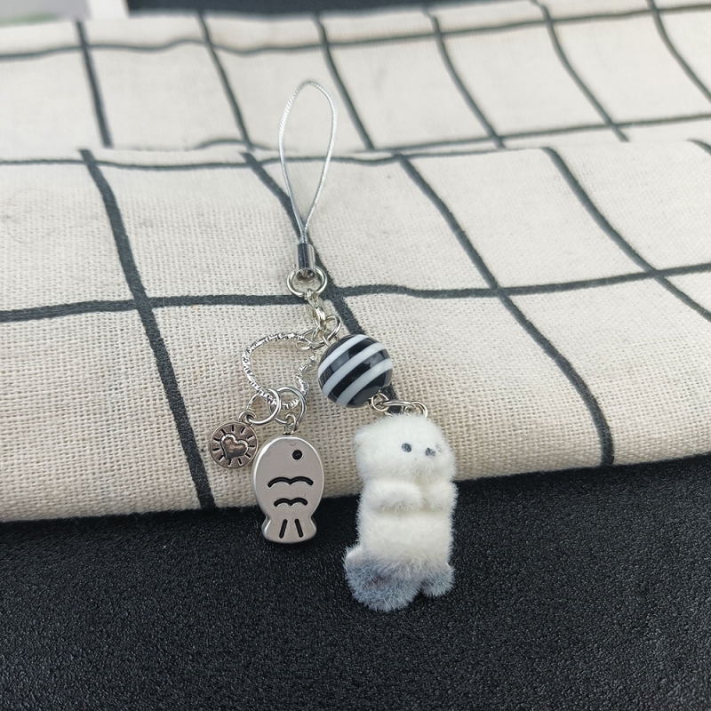 Kulcskarika – aranyos rajzolt pingvin, sarki medve és tengeri vidra – gyanta, kód: k1001, önálló csomagolás