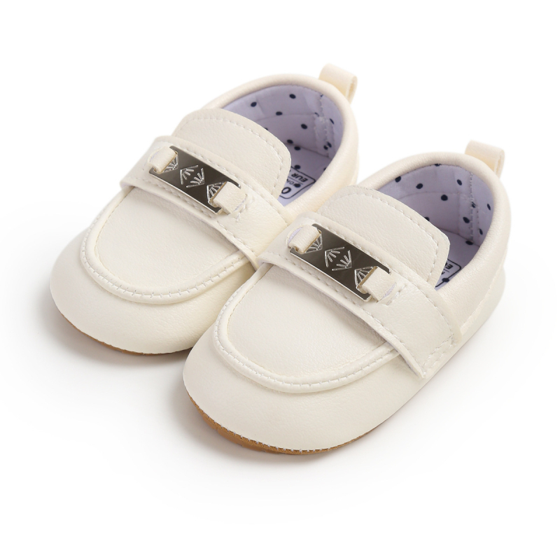 Dječje cipele s mekanom potplatom – PU gornji dio, gumeni potplat, ulošak od ovčje kože, podstava od svinjske kože