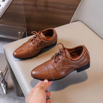 Παπούτσια αγοριών από PU δέρμα - μυτερό нос, βρετανικού στιλ, με κορδόνια στην πρόσοψη, αναπνεύσιμα και ανθεκτικά, σόλα από καουτσούκ