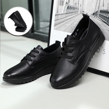 Sieviešu PU ādas kurpes — apaļa purngala, bieza papēdis 6–8 cm, gumijas zole, ikdienas stilā ar šņorēm