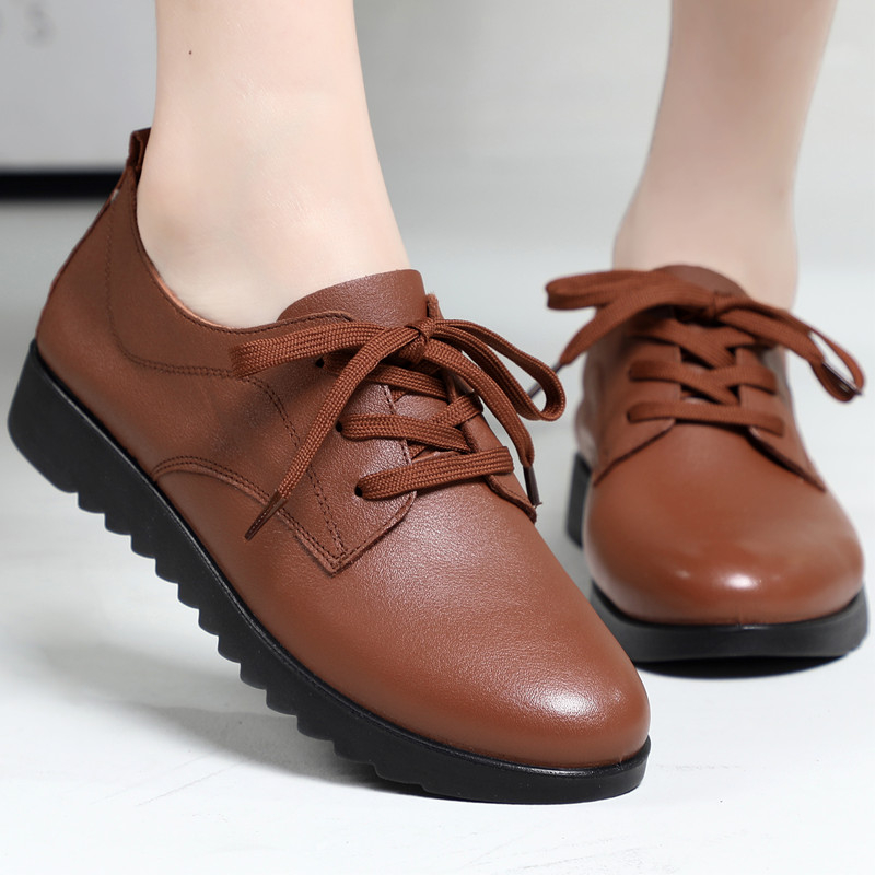 Sieviešu PU ādas kurpes — apaļa purngala, bieza papēdis 6–8 cm, gumijas zole, ikdienas stilā ar šņorēm