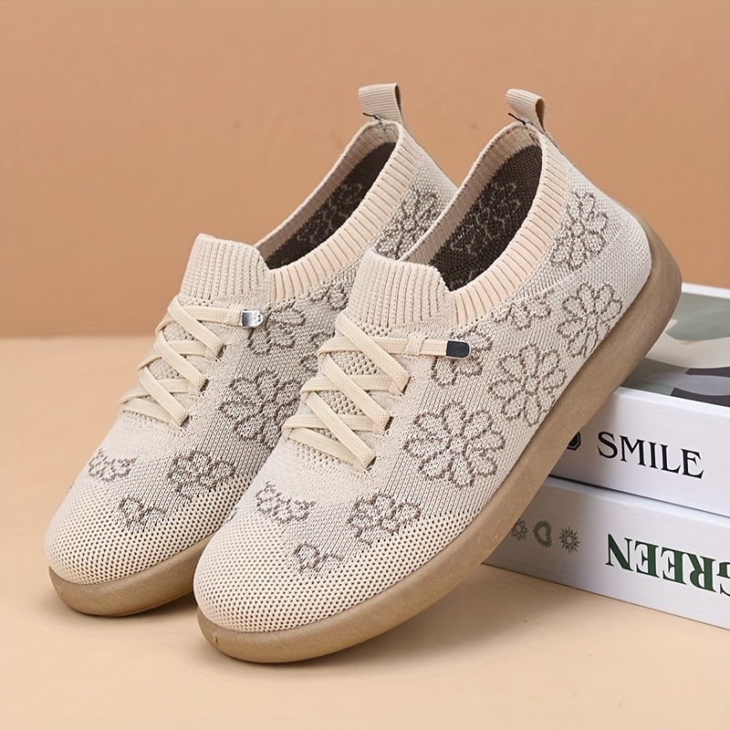 Γυναικεία καμβά παπούτσια με σουέτ επάνω μέρος, στρογγυλή μύτη, κλίση τακουνιού 4-6 cm, μοτίβο κρανίο, αναπνέουν για το καλοκαίρι