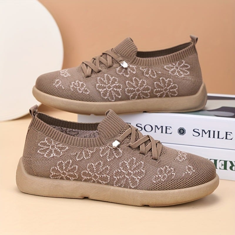 Γυναικεία καμβά παπούτσια με σουέτ επάνω μέρος, στρογγυλή μύτη, κλίση τακουνιού 4-6 cm, μοτίβο κρανίο, αναπνέουν για το καλοκαίρι