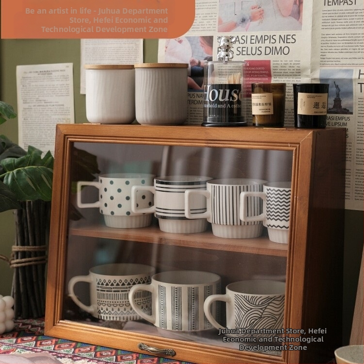 Stalo medinis ekspozicijos vitrinas puodeliams ir arbatų rinkiniams, šviesus prabangos stilius, dulkėms atsparus, su dangteliu, medžiaga: medis, logotipo spausdinimas: taip