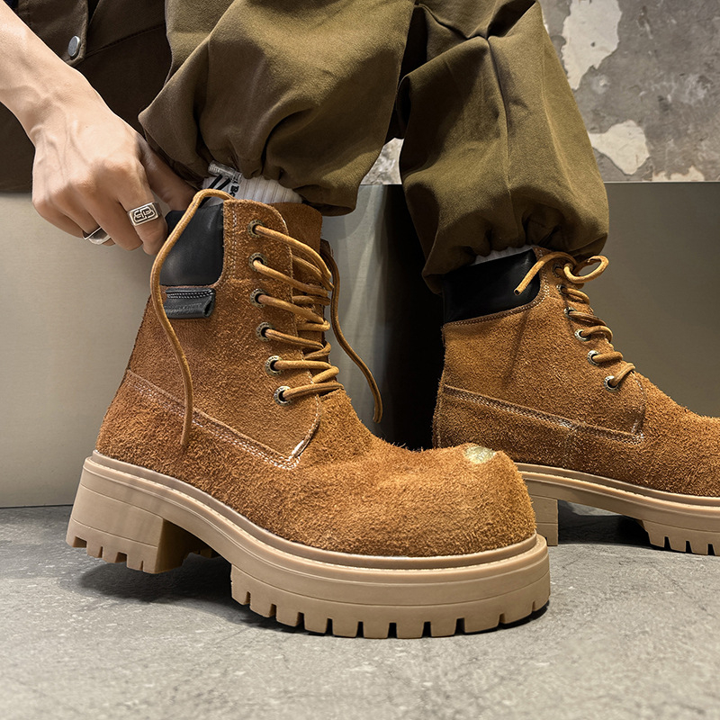 Мъжки велурени ботуши с гумена подметка, вътрешност с мрежеста подплата, код 43156, ежедневен стил