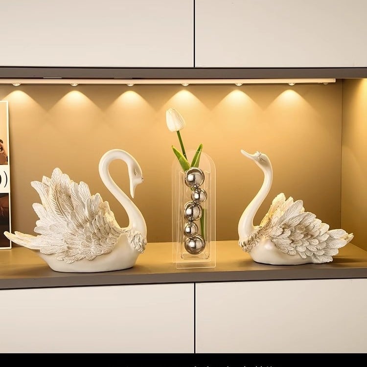 Suport de vin în formă de lebădă — rășină, stil lux