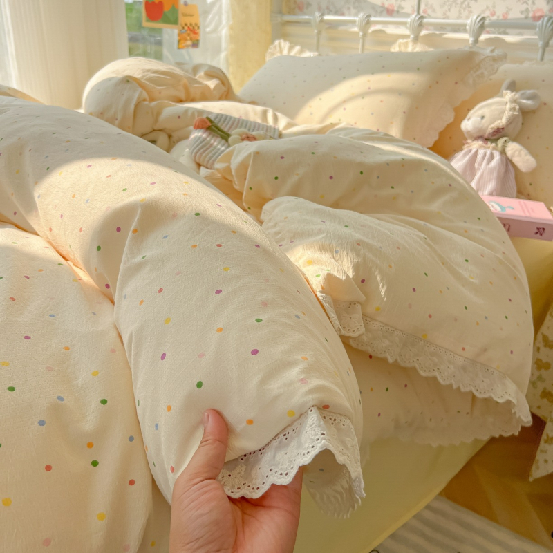 Pastorális stílusú mosott pamutból készült 4 részes ágyneműkészlet, csipke szövés, reaktív nyomtatás, súly 2000–2500 g/m²