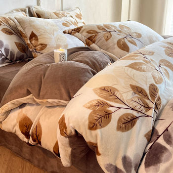 Négy részes ágynemű garnitúra virágos mintával, reaktív nyomtatás, tejfleece, antistatikus