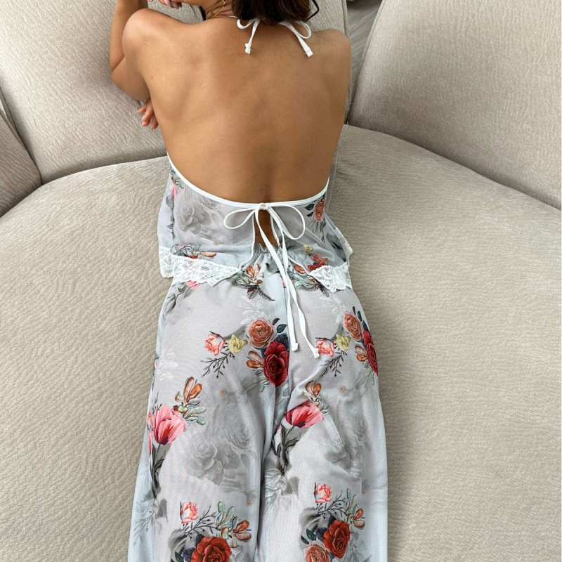 Halters kakla nakts komplekts ar atvērtu muguru, režģa raksts, poliesters