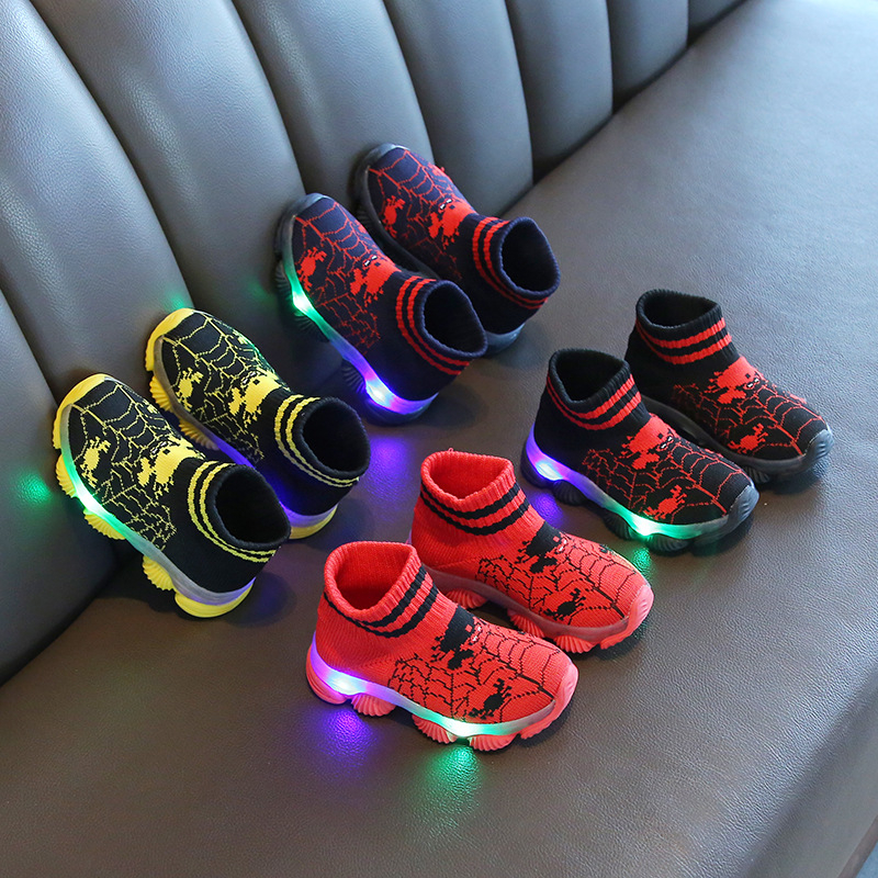 Világító gyerekcipők, lélegző vászon felsőrész, könnyű EVA talp, rajzfilm mintával, 1–12 éveseknek, tavasz-nyár-ősz