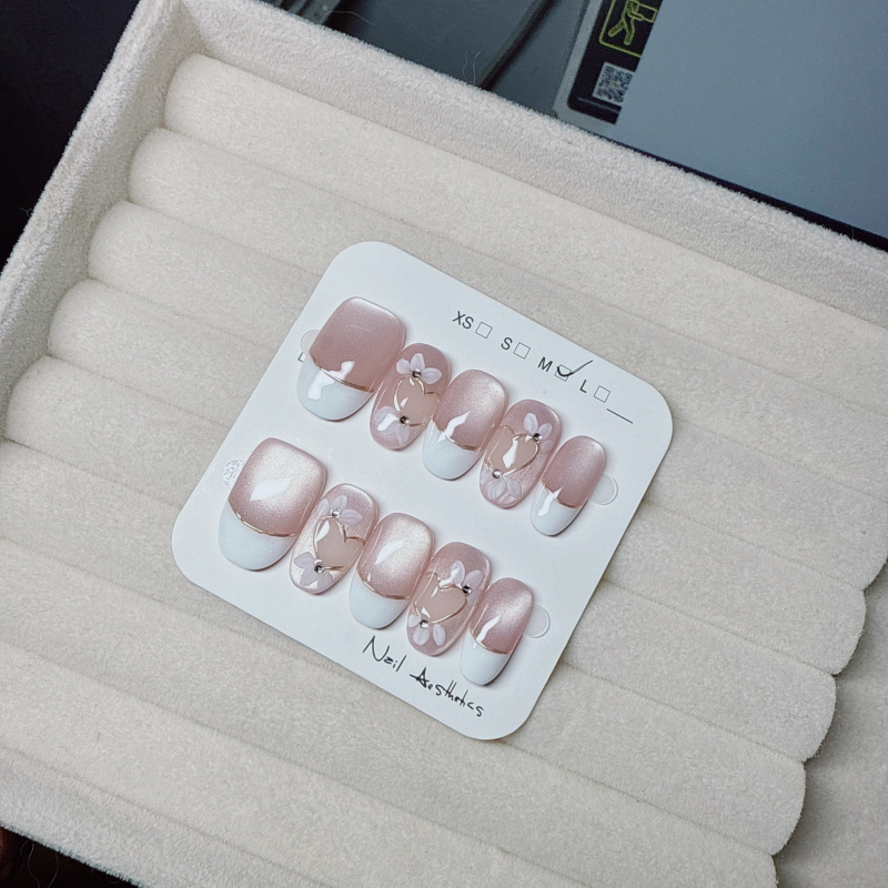 Rankų darbo nešiojami nagai manikiūro reikmėms, Cat Eye ir French stiliai, lediniu skaidriu efektu, gėlių raštas, moterims – Emperor Hong