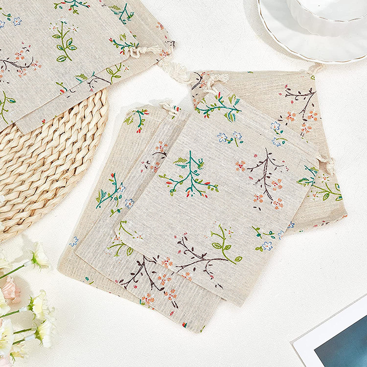 Torba za darove s vezicama, prilagodljiva s otiskom loga, Načini otiska: toplinski prijenos, izšivavanje, sitotisk; Podrijetlo: Zhanjiang