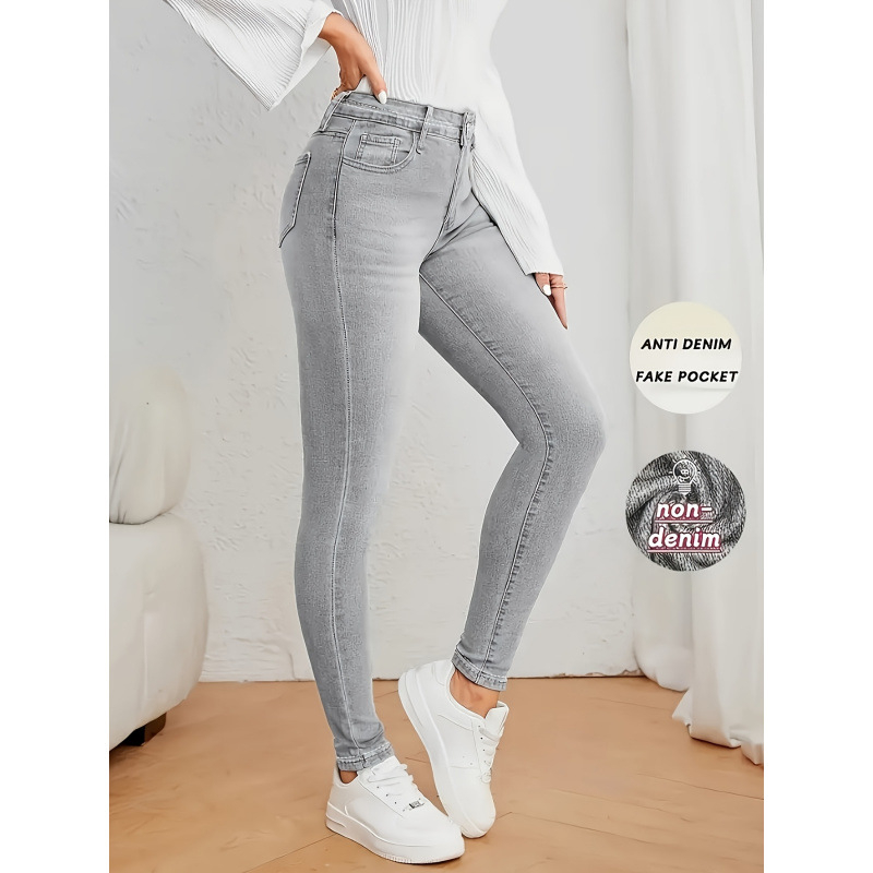 Džinsi ar taisnu piegriezumu, brīvā piegriezuma, dubulta josta, fleece iekšējā odere, sintētisko šķiedru maisījums