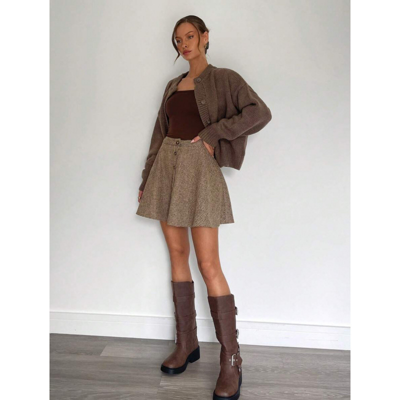 A līnijas mini svārki ar retro režģa rakstu (kokvilna dabīgā krāsojumā, CVC maisījums, neliela elastība, brīva piegriezuma)