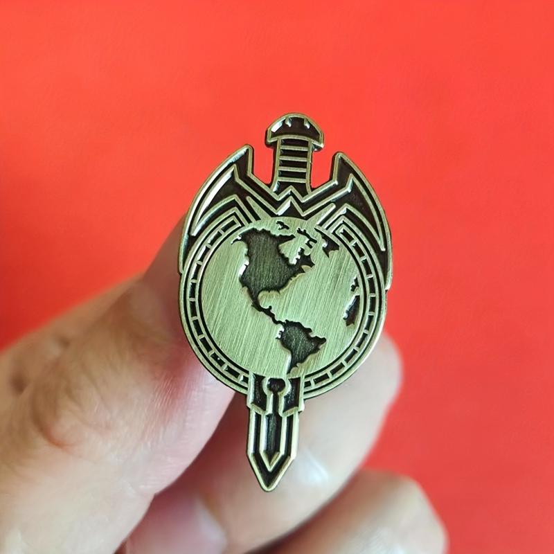 Segė: Animacinio filmo stiliaus, universalus; Medžiaga: lydinys; Apdorojimas: elektroplakavimas; Funkcija: dekoras; Tinka: unisex; Metai/Sezona: 2024 ruduo