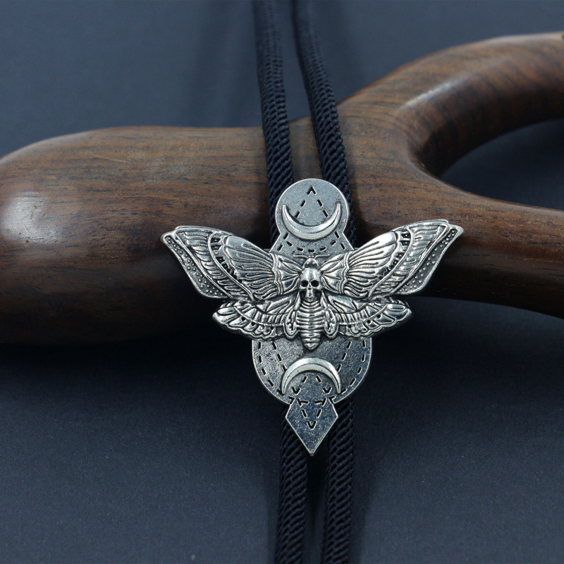 Κολιέ bolo με γοτθικό στυλ και μοτίβο νυχτοπεταλούδας, μενταγιόν από κράμα, ηλεκτροπλατίωση, ρετρό σχέδιο ζωικό/ζώδιο