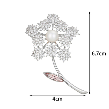 Брошка Данделион, медна основа, с диаманти и циркониев инлей, форма цвете, серия Princess