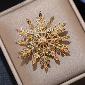 Καρφίτσα νιφάδα χιονιού με ζιρκόν — χαλκός, λευκός κρύσταλλος σε ενσωμάτωση, διαμαντο-σετ, Σειρά Πριγκίπισσα