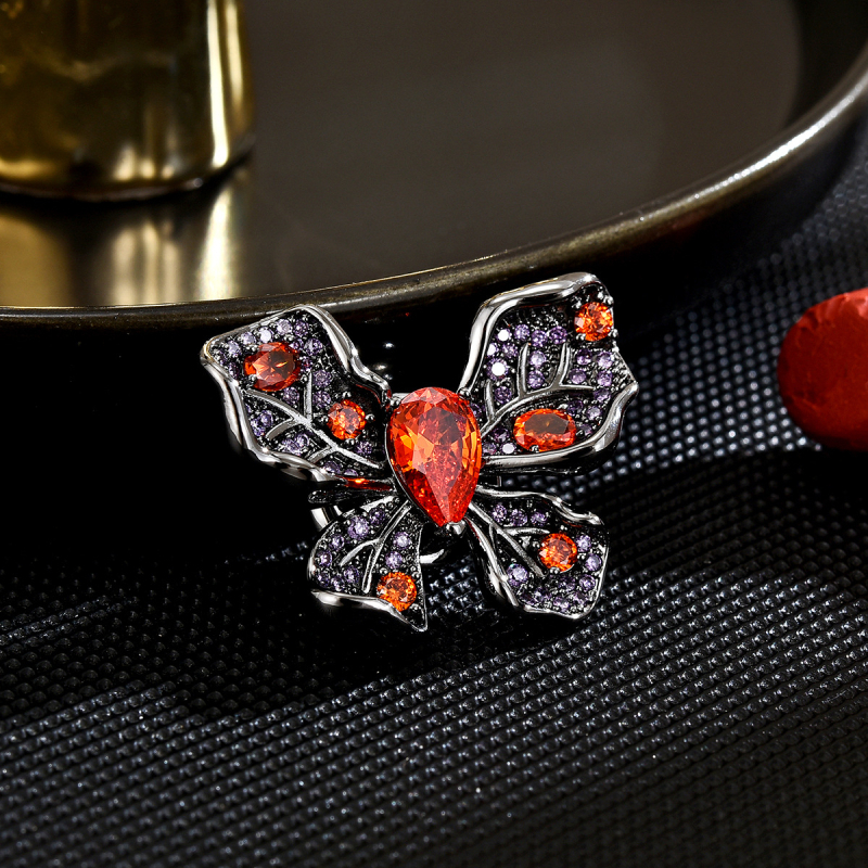 Vario gyvūno formos retro moterų segė su deimantų įstatymu