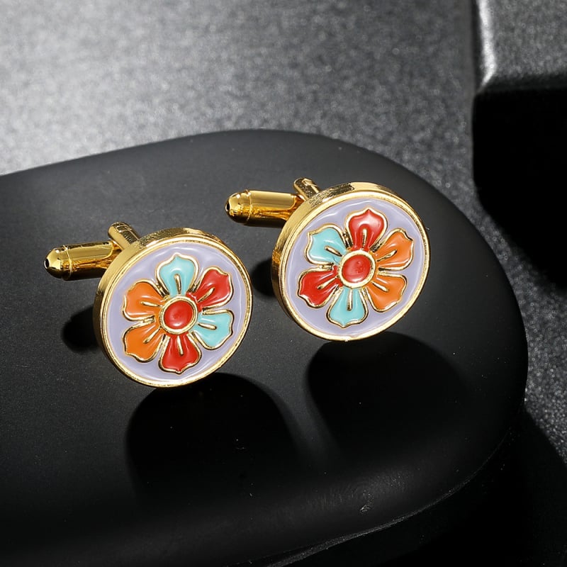 Μανσέτες με γεωμετρικό σχέδιο, κράμα ως βάση, σμάλτο φινίρισμα, αμέθιστοι κρύσταλλοι