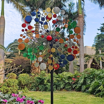 Dārza dzelzs skulptūra vējdzirnavai – modernā minimālisma stilā, elektroplatēšana, liešana, pulēšana