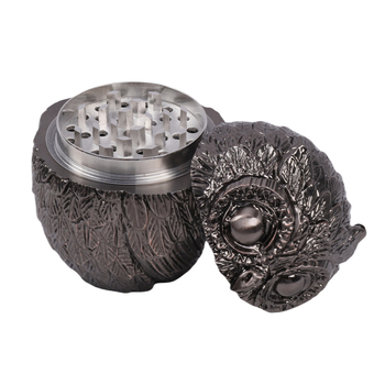 Gunter bagoly-ihletésű négyrétegű cinkötvözet gyógynövény őrlő, kézi