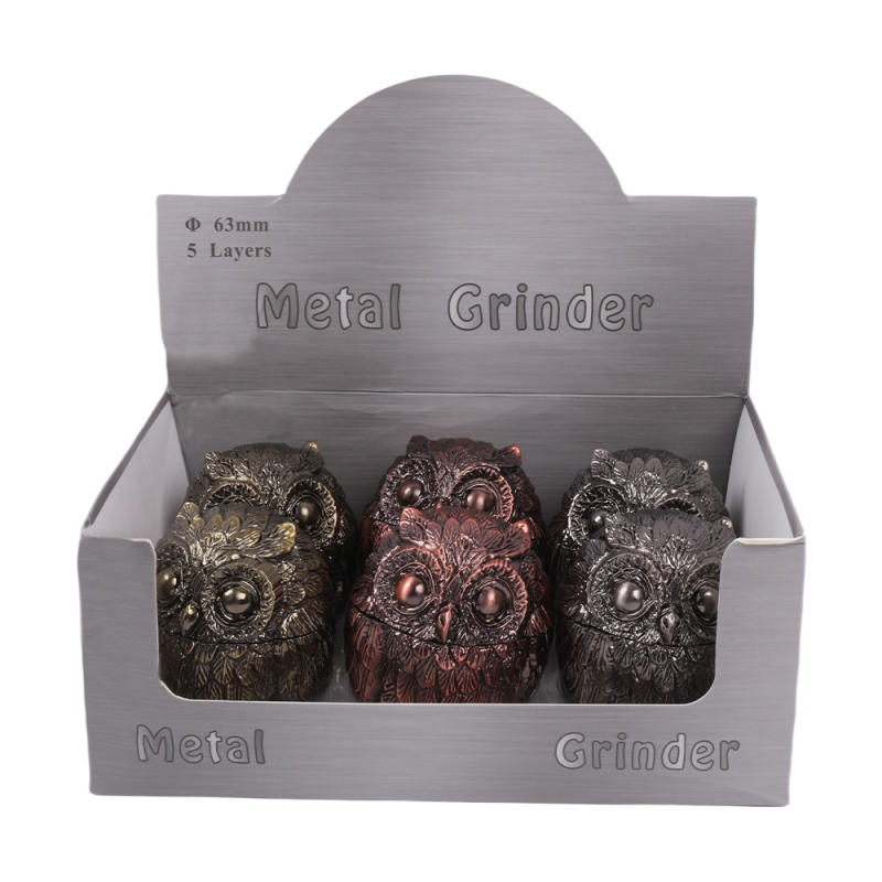 Gunter bagoly-ihletésű négyrétegű cinkötvözet gyógynövény őrlő, kézi