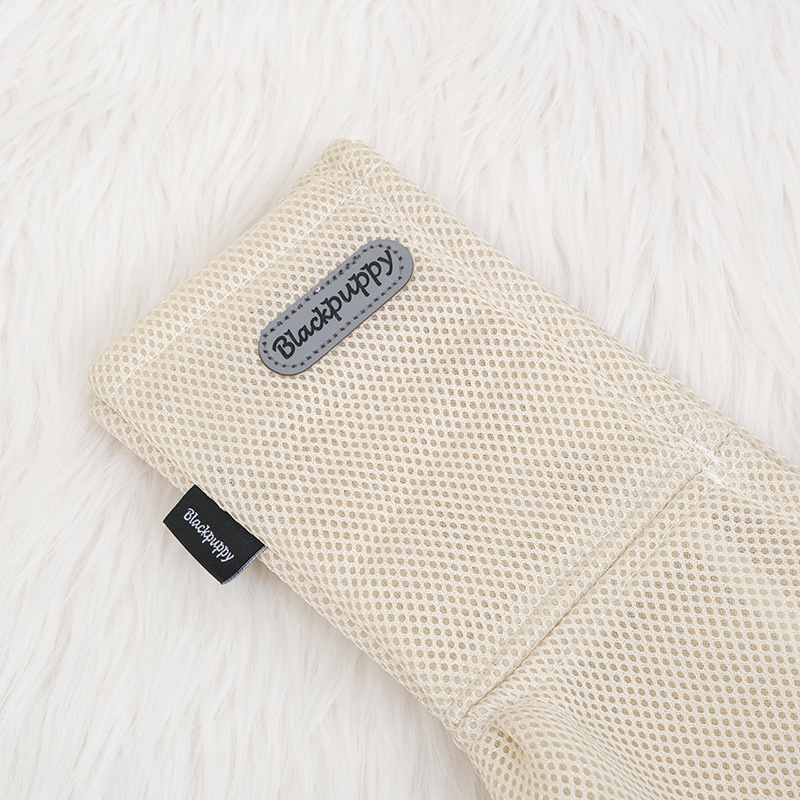 Mājdzīvnieku soma, poliestera šķiedra, ietilpība līdz 2,5 kg, vienkrāsaina, vidēji mīksta