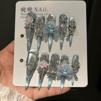 Unghii artificiale purtabile – design lung, model cu funda și fluture, stil dulce/picant pentru femei