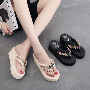 Γυναικείες σανδάλια με ψηλό τακούνι και φαρδιά σόλα με κρύσταλλα (Υλικό επάνω: καθολικό μοντέλο; Κατηγορία προϊόντος: ψαροκόκαλο; Στυλ: εθνοτικό; Υλικό σόλας: καουτσούκ)