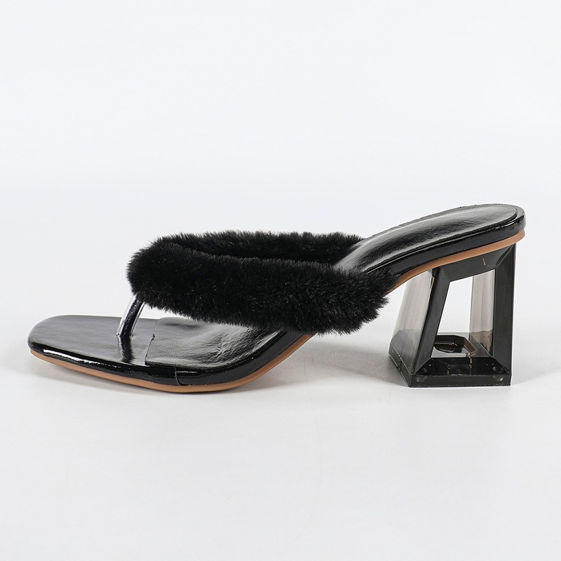 Mule romane cu toc înalt, vârf pătrat, toc gros, exterior pufos, căptușeală din piele