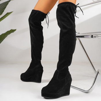 Cizme peste genunchi din nubuc cu vârf rotund, toc conic și șireturi pe spate