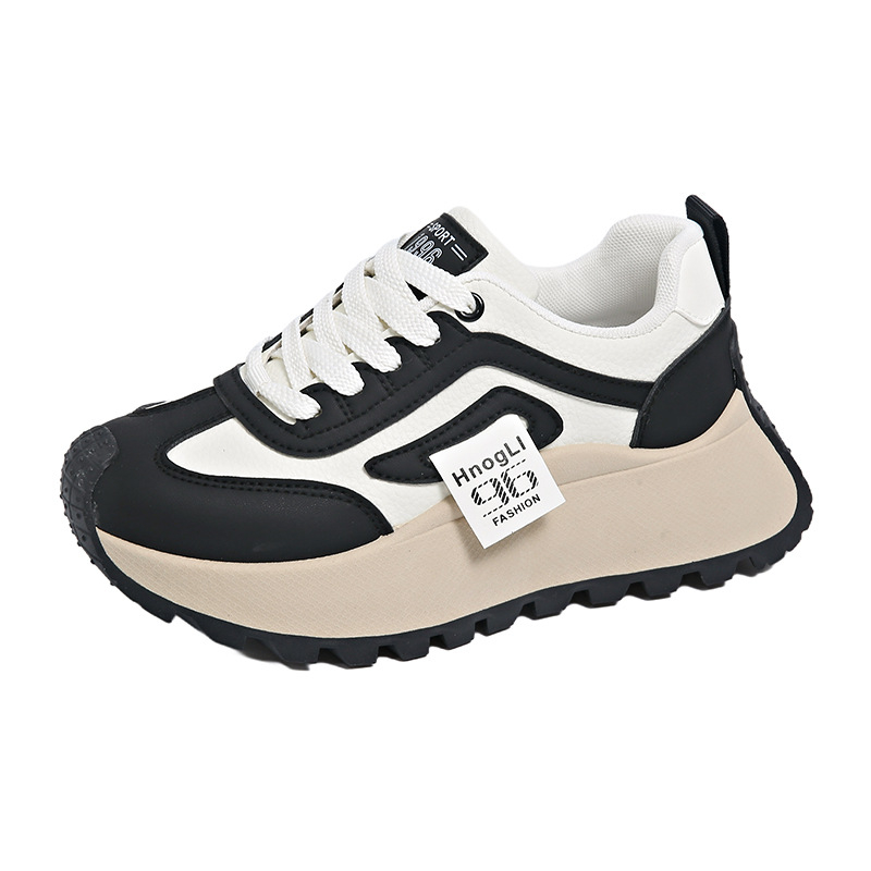 Κλασικά αθλητικά παπούτσια με επάνω μέρος από τεχνητό PU, στρογγυλή μύτη, μεσαίο ύψος φτέρνας 3–5 εκ, σόλα από συμπαγές υλικό, κορδόνια