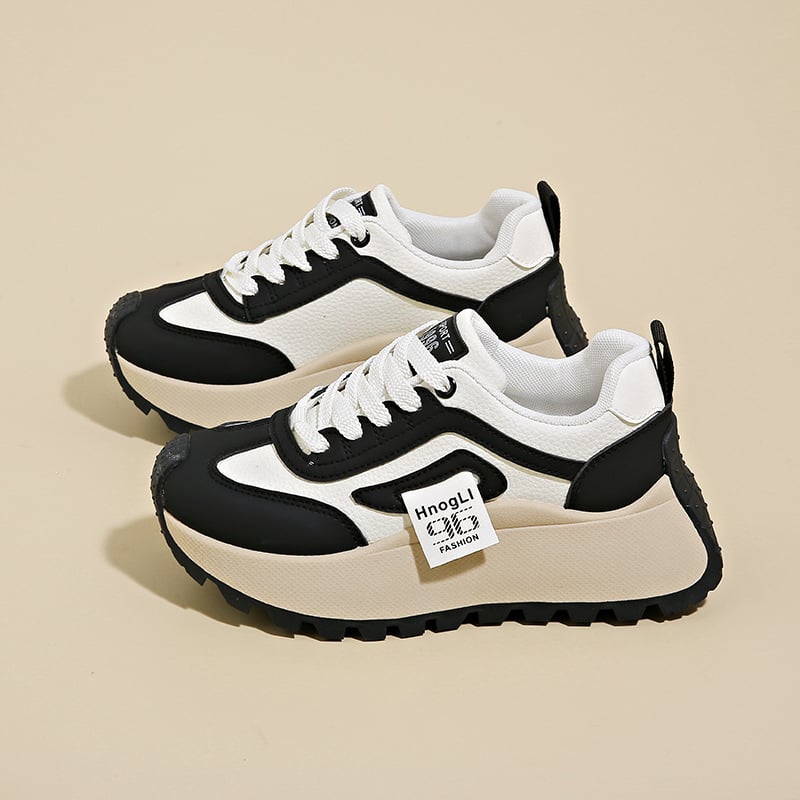 Κλασικά αθλητικά παπούτσια με επάνω μέρος από τεχνητό PU, στρογγυλή μύτη, μεσαίο ύψος φτέρνας 3–5 εκ, σόλα από συμπαγές υλικό, κορδόνια