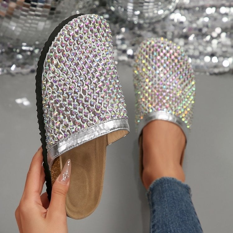 Moterų rhinestone šlepetės su PU viršutine dalimi, gumos pada, plokščias kulnas, pavasaris 2025