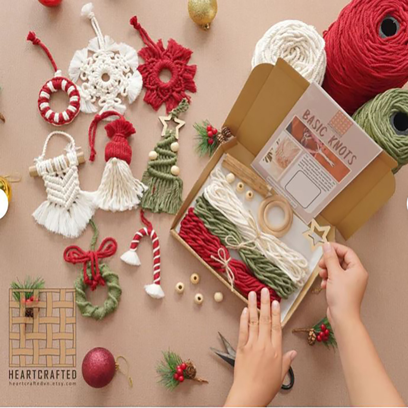 Cadru decorativ handmade pentru Crăciun (Materiale: poliester, fibră nețesută; Stil: Altul; Crăciun)