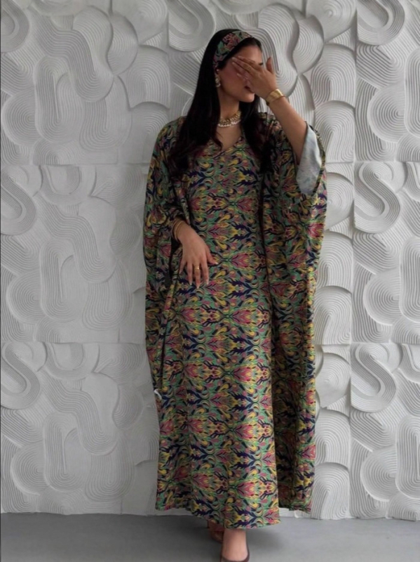 Garā robe ar batwing piedurknēm, brīvs piegriezums, Spandex audums, Preces numurs 6067, Sveķu krāsu fiksācija