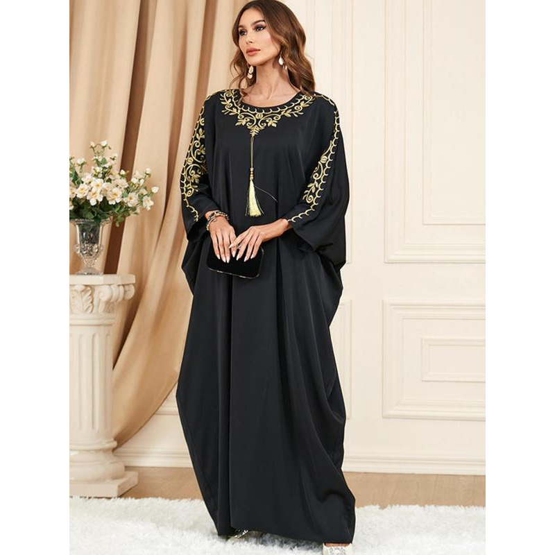 Rochie de mireasă brodată, mâneci batwing, lungă, croială elegantă | Material: nylon 100%