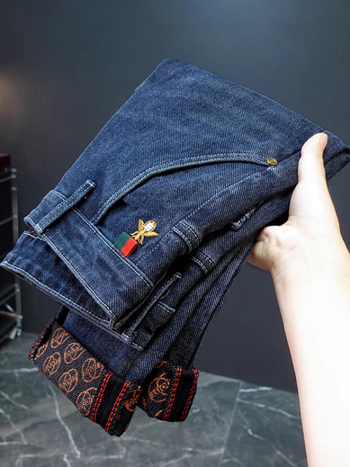 Дънки с бродерия и принт, слим-стрейт кройка, памучно-еластична смес, средно висока талия