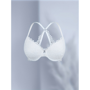 Σετ σουτιέν με τριγωνικά κύπελλα, μεσαίου μεγέθους ενισχυμένα κύπελλα; Κύριο ύφασμα: 90% Nylon Polyamide, 10% Spandex Elastane; Επένδυση: 90% Nylon Polyamide, 10% Spandex Elastane