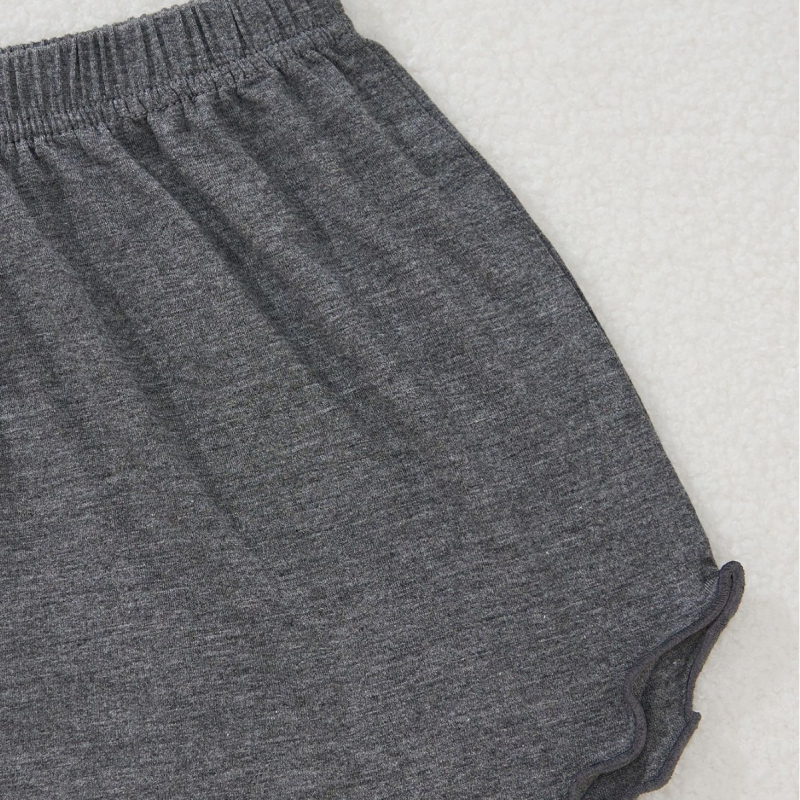 Milk Silk šorti ar loku - vienkāršs ikdienas stils, 95–100% poliesteris, plāna audums, 141–160 g/m2